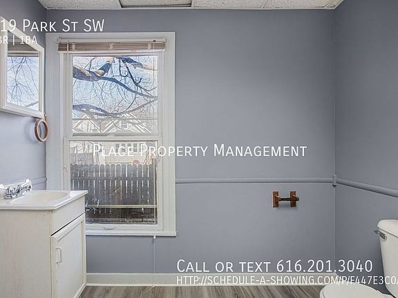 4th image of 919 Park St SW
