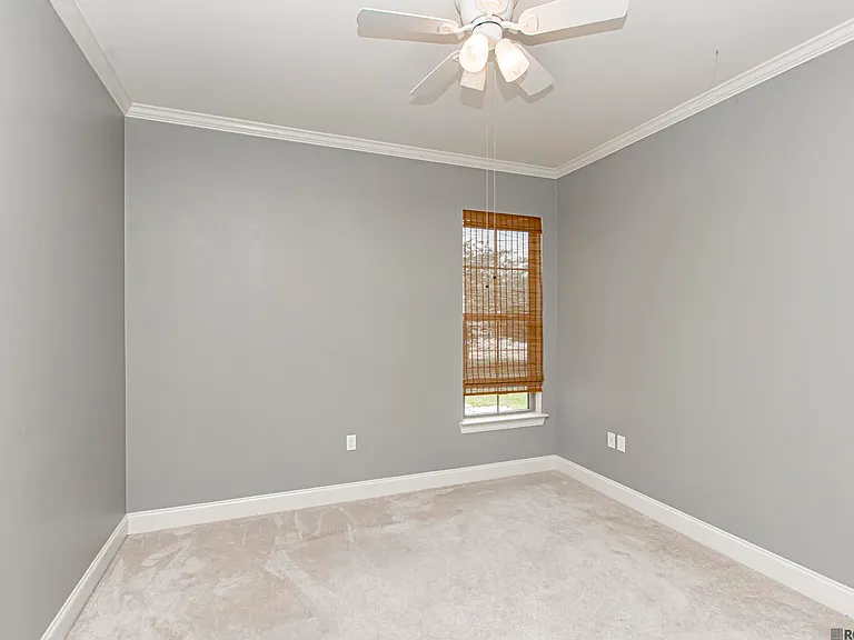 3037 Hudson Park Dr — Photo 13