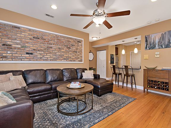 2nd image of 4648 N Winchester Ave #2