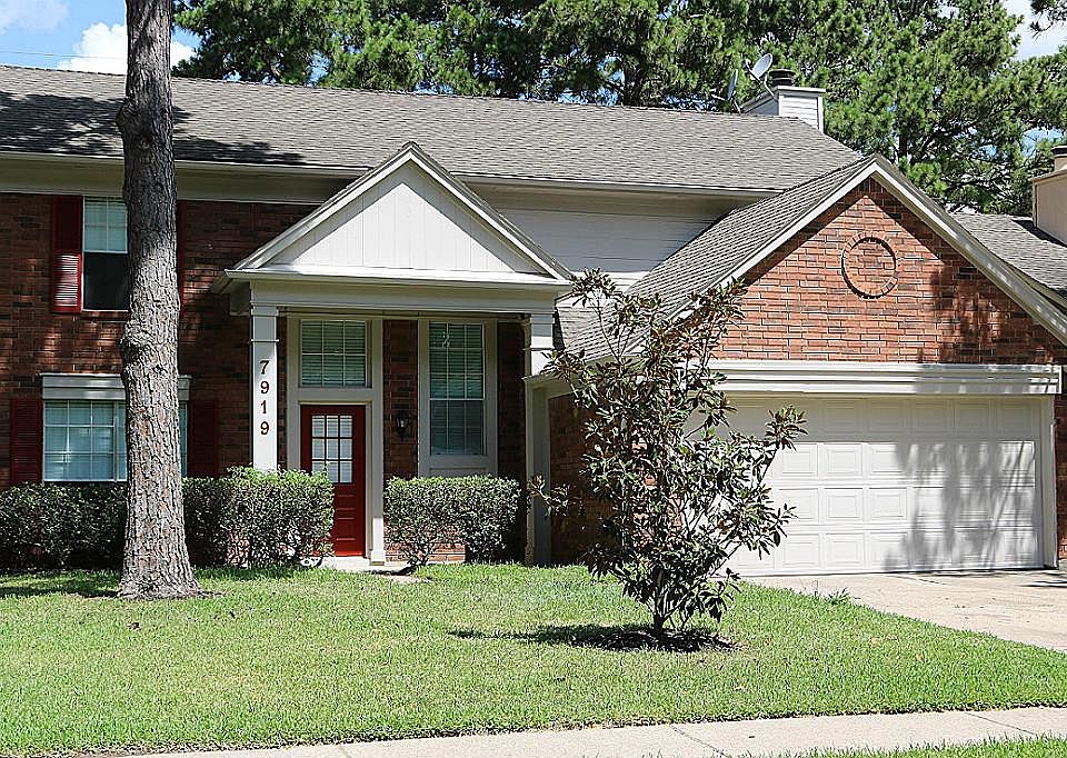 1st image of 7919 Shangrila Ln