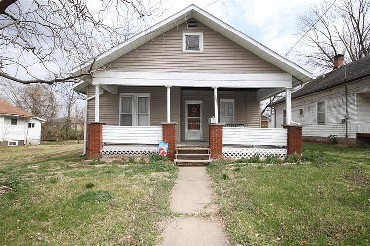 1st image of 804 Mount Vernon Ave