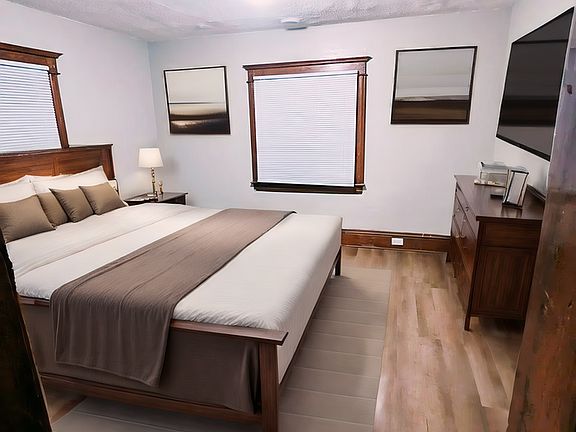 2nd image of 1403 Sherwood Ave APT 2