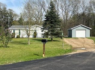 1807 Alexa Ln, Allegan, MI