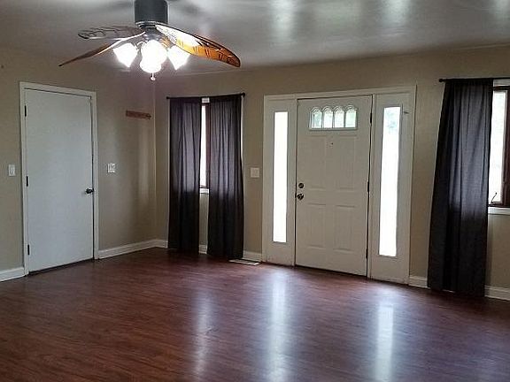 5th image of 601 N 15th St