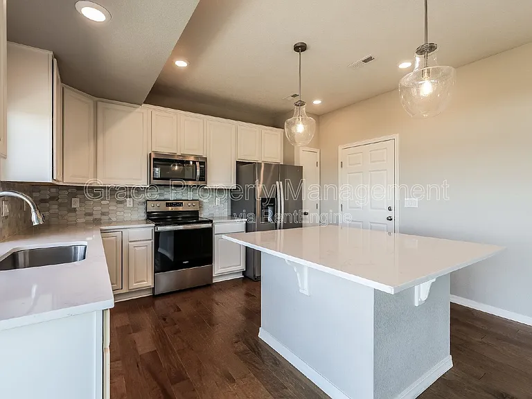 10243 Yampa Ct — Photo 10
