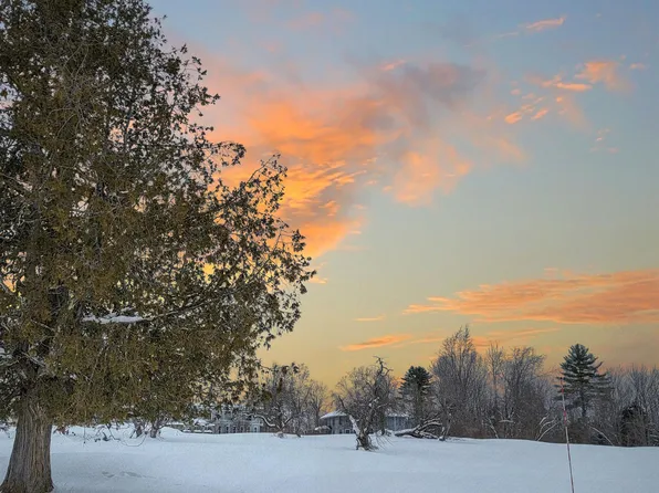 000 Mountain View Road, Whitefield, NH 03598