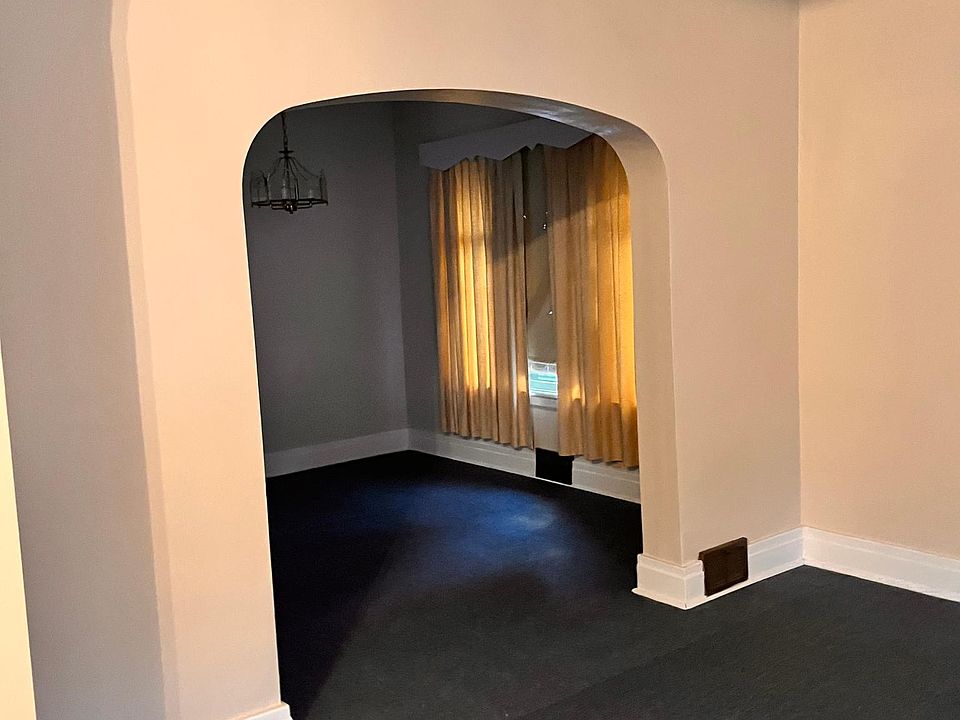 1st image of 15 Littlefield Ave