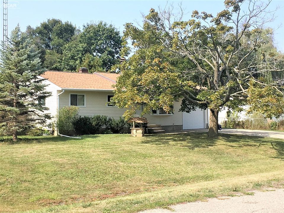 1st image of 9071 Maplewood Dr