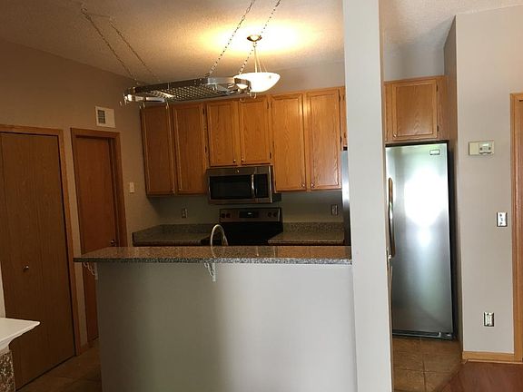 5th image of 14068 Plymouth Ave