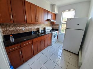 6189 Grove St FLOOR 2, Ridgewood, NY 11385