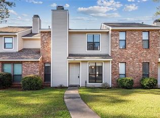 105 Pineridge St W, Mandeville, LA 70448
