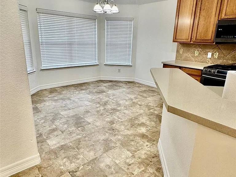 21424 Quail Point Ln — Photo 40