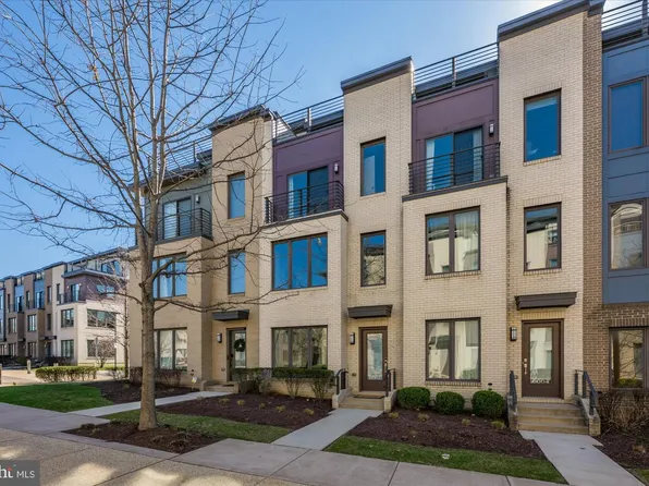 6662 Eames Way, Bethesda, MD 20817