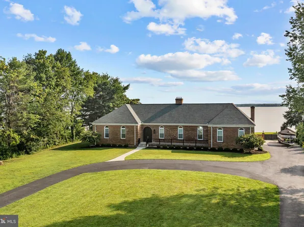 19725 Tidewater Trl, Tappahannock, VA 22560