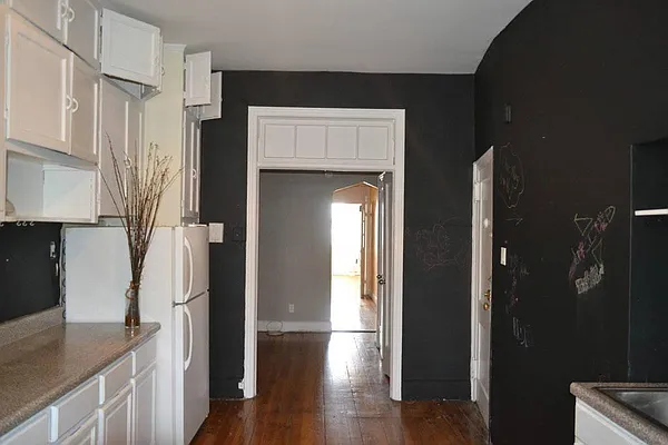 Rented by Loom Group | media 21