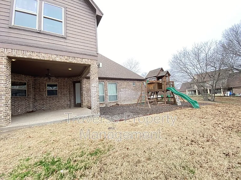 129 Acorn Ln — Photo 37