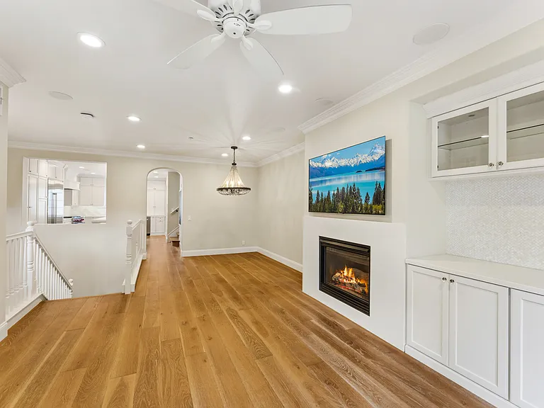21261 Baeza Cir — Photo 27