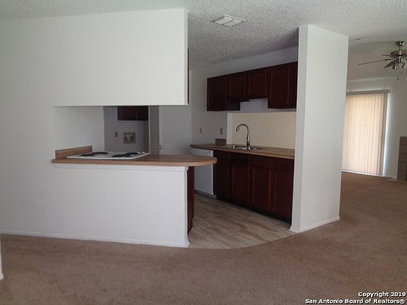 3rd image of 6018 Valley Lawn