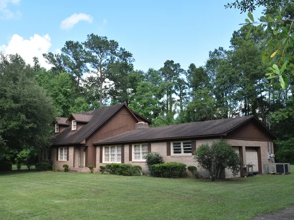106 Rearden Ln, Walterboro, SC 29488