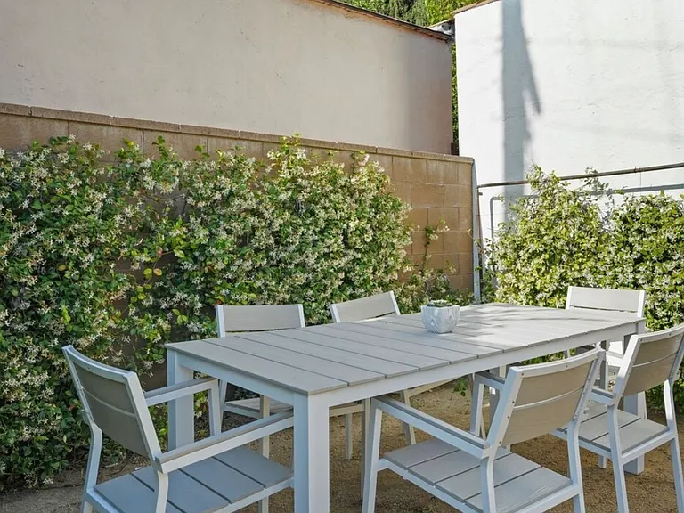 411 E Randolph St #B — Photo 3