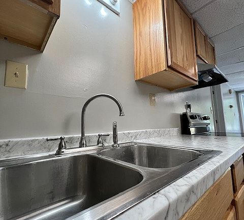 2nd image of 218 S College Ave #5
