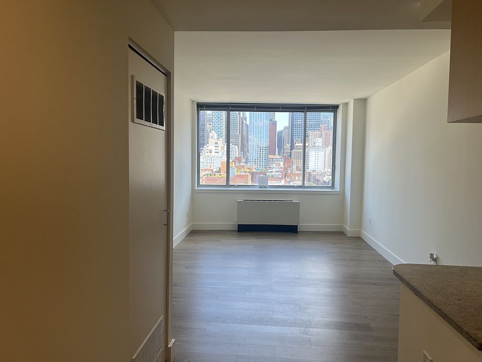 1st image of 510 W 52nd St APT 12j