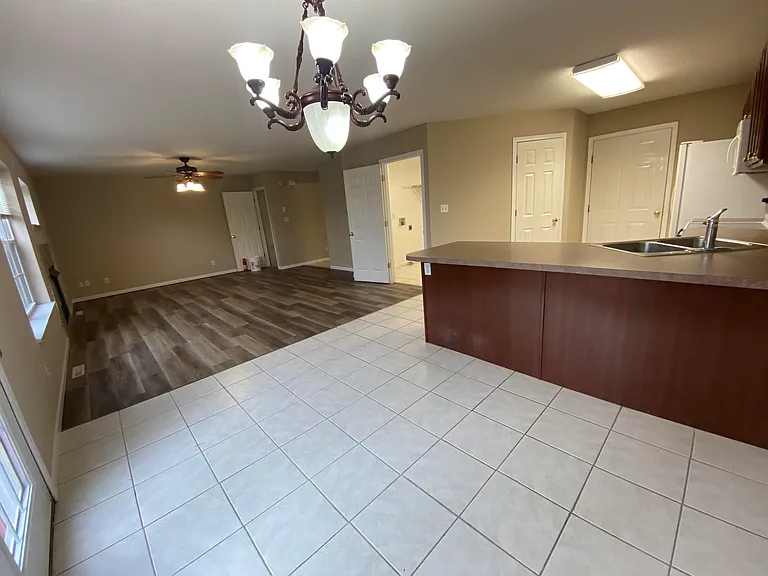 5389 E Trikalla Dr — Photo 6