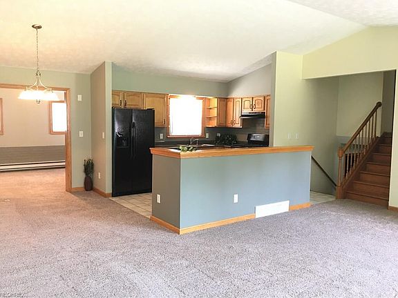 4th image of 4900 Warwick Dr S