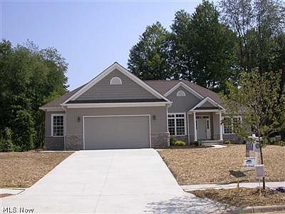 1st image of 4431 Folkstone Cir