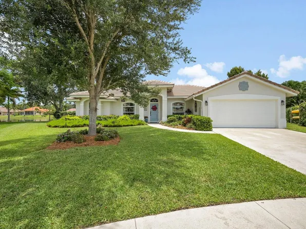 110 Jacaranda Court, Royal Palm Beach, FL 33411