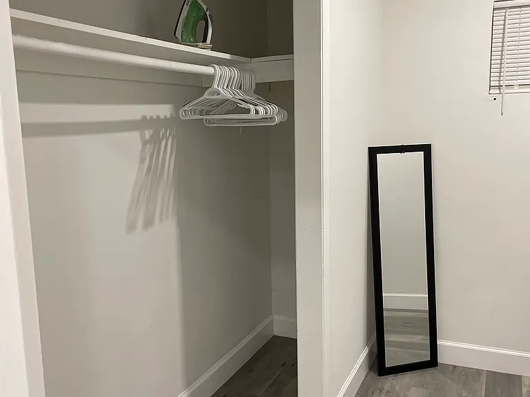 729 SW 4th Ct #7 — Photo 13
