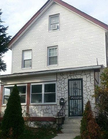 1st image of 6 Chestnut Hill Ave