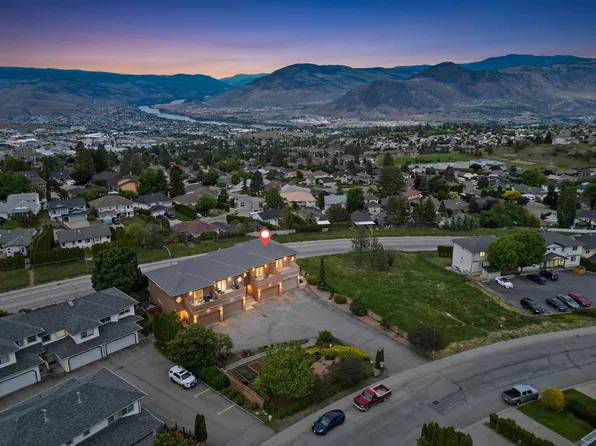 776 Dunrobin Dr #4, Kamloops, BC V1S 1X3