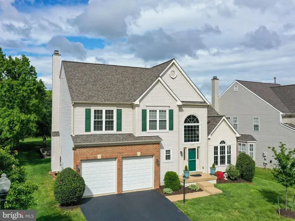 21394 Fultonham Cir, Ashburn, VA 20147
