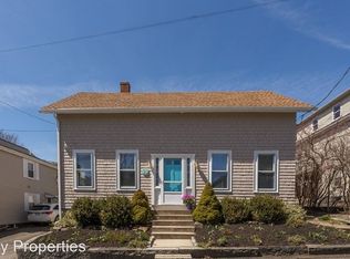20 Hammond St, Gloucester, MA 01930