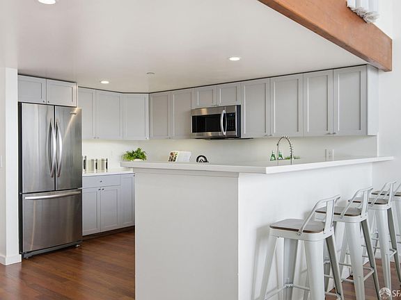 5th image of 1800 Bryant St Suite 209