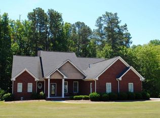 3613 Shepherds Ln, Loganville, GA 30052