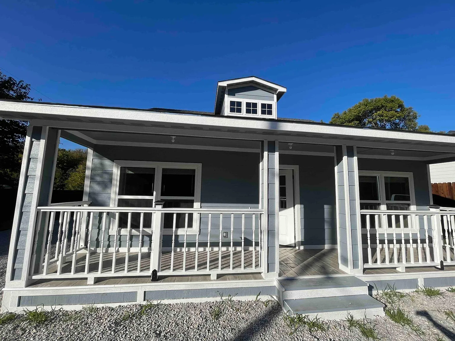 3 bed, 1800 sqft, $1,900 — Photo 2