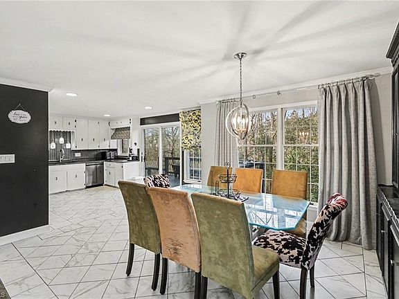 4th image of 2651 Wallingford Rd