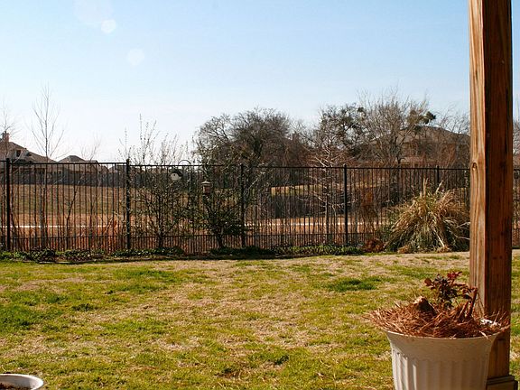 Premium lot backs up to greenbelt