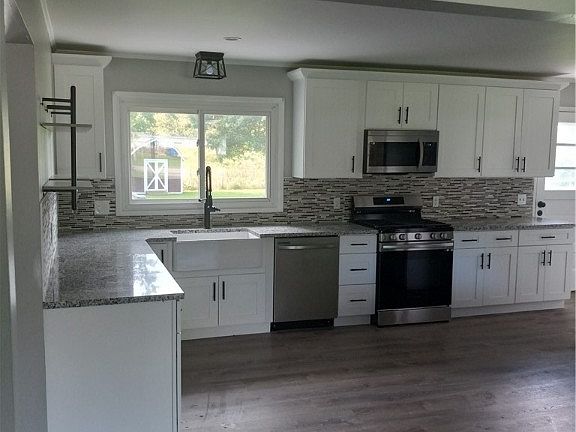 5th image of 1254 Gaynelle Ave