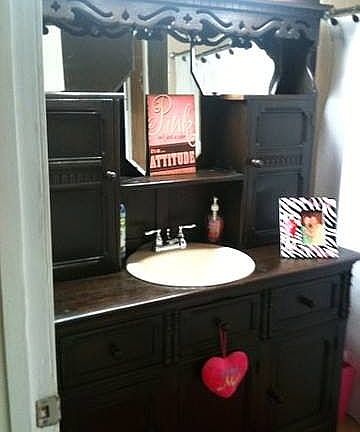 Full bath vanity update