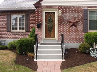 116 S 3rd St, Perkasie, PA 18944