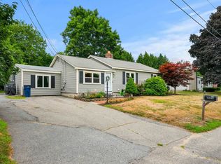 92 Front St, Merrimack, NH 03054