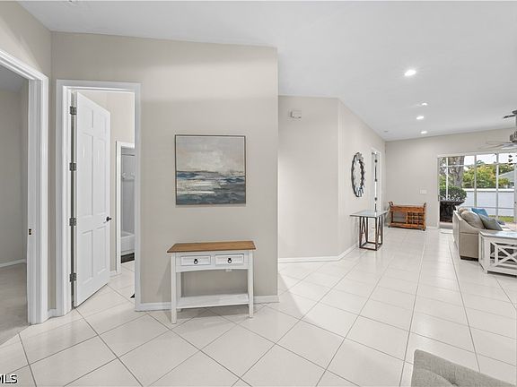5th image of 5472 Peppertree Dr