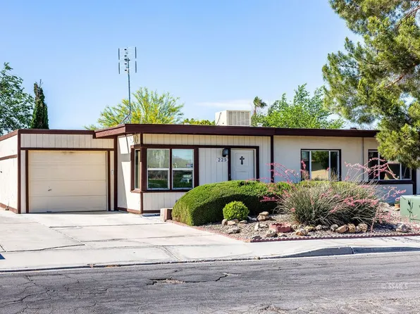225 N Gold Canyon St, Ridgecrest, CA 93555