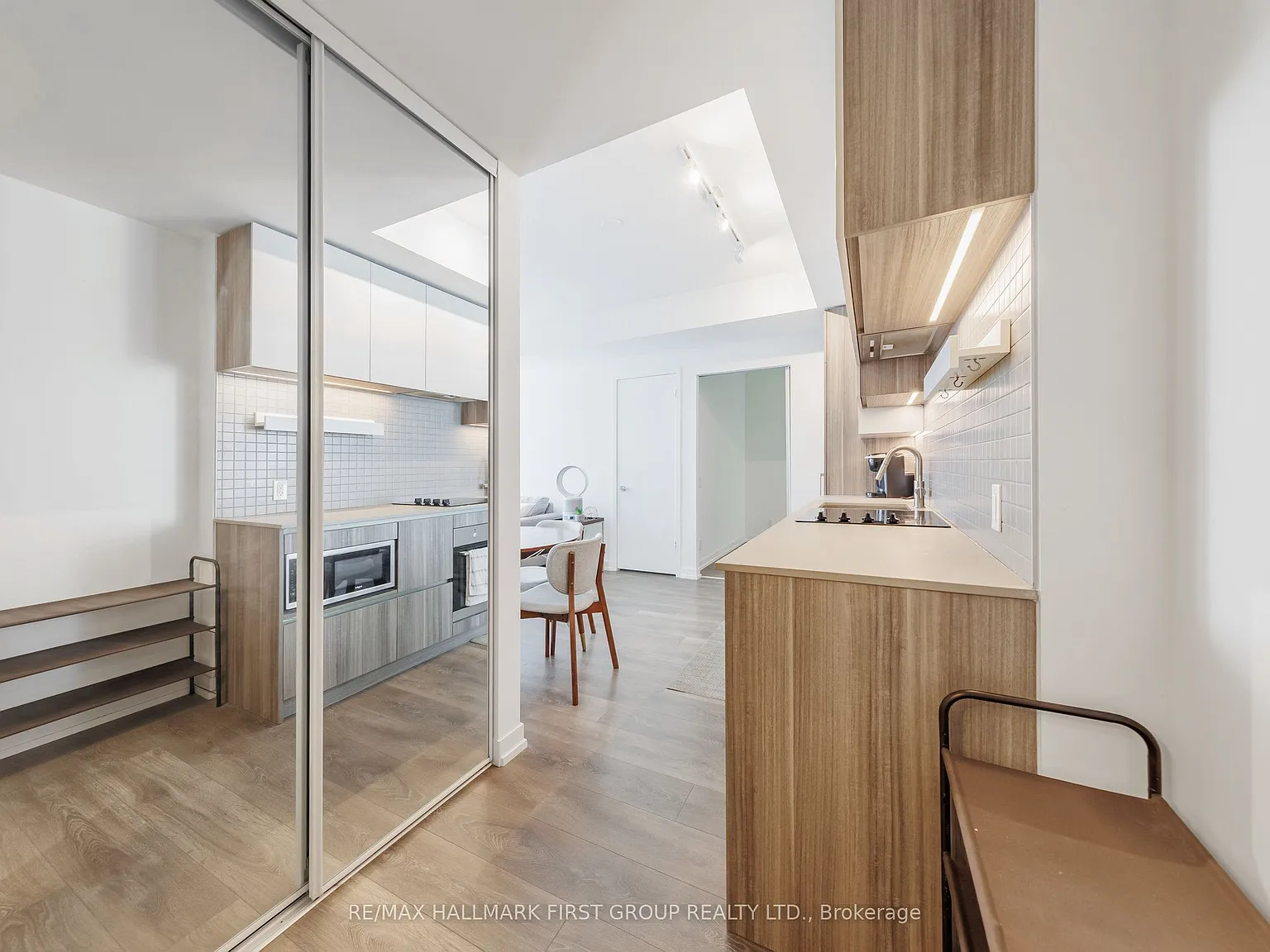 2 bed, $2,300 — Photo 3