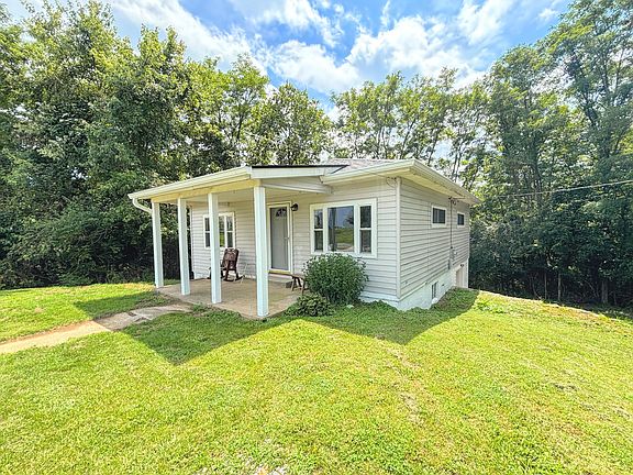 3rd image of 2471 Hempfling Rd