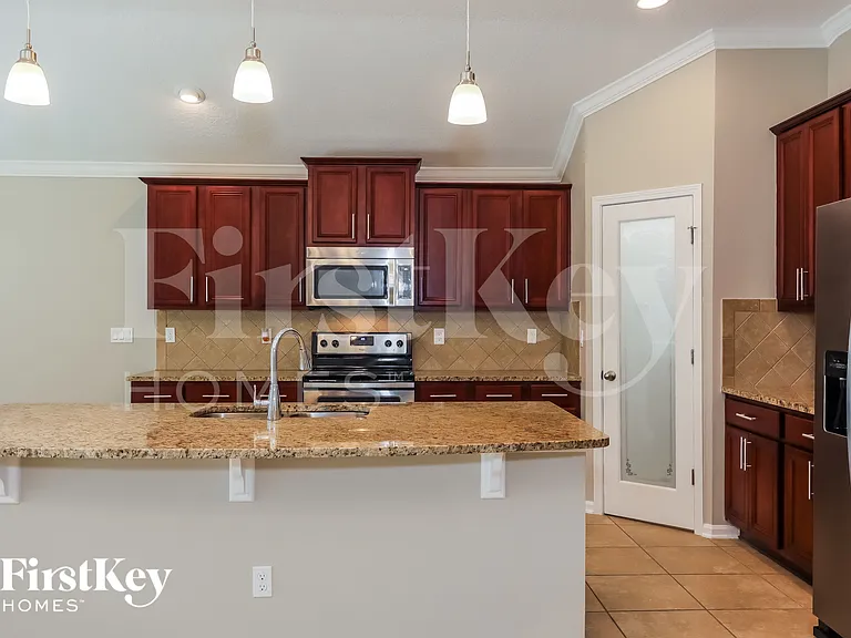 4607 Sherman Hills Pkwy — Photo 6