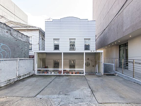 3rd image of 23-57 31st St #2357